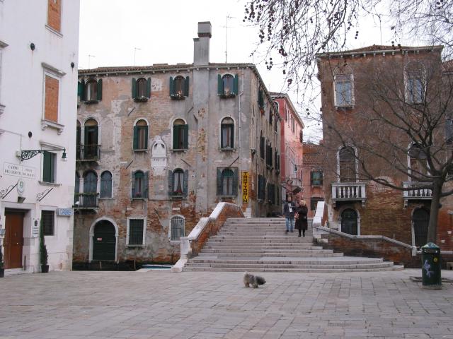 Square and stairs (with a couple and their little dog)