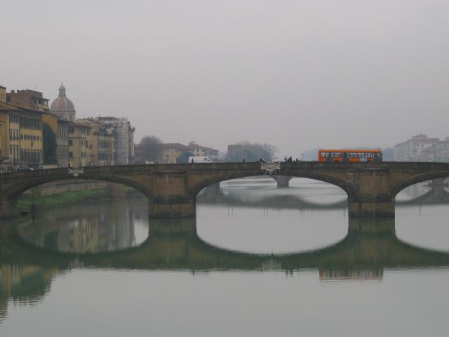 Closer view of photo 0041885_00 (Arno River on a cloudy day), Firenze