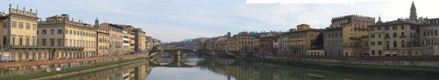 Arno River panorama near Ponte Vecchio, Firenze