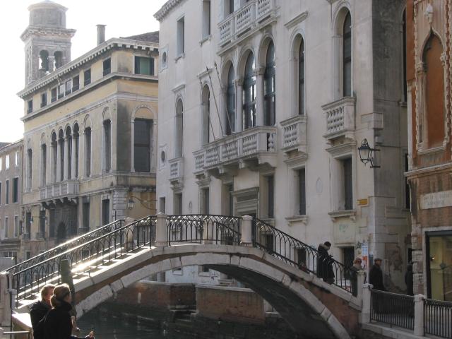 Small bridge and buildings, Venezia