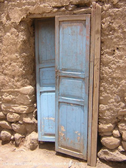 Doors that won't close, Ollantaytambo, Peru